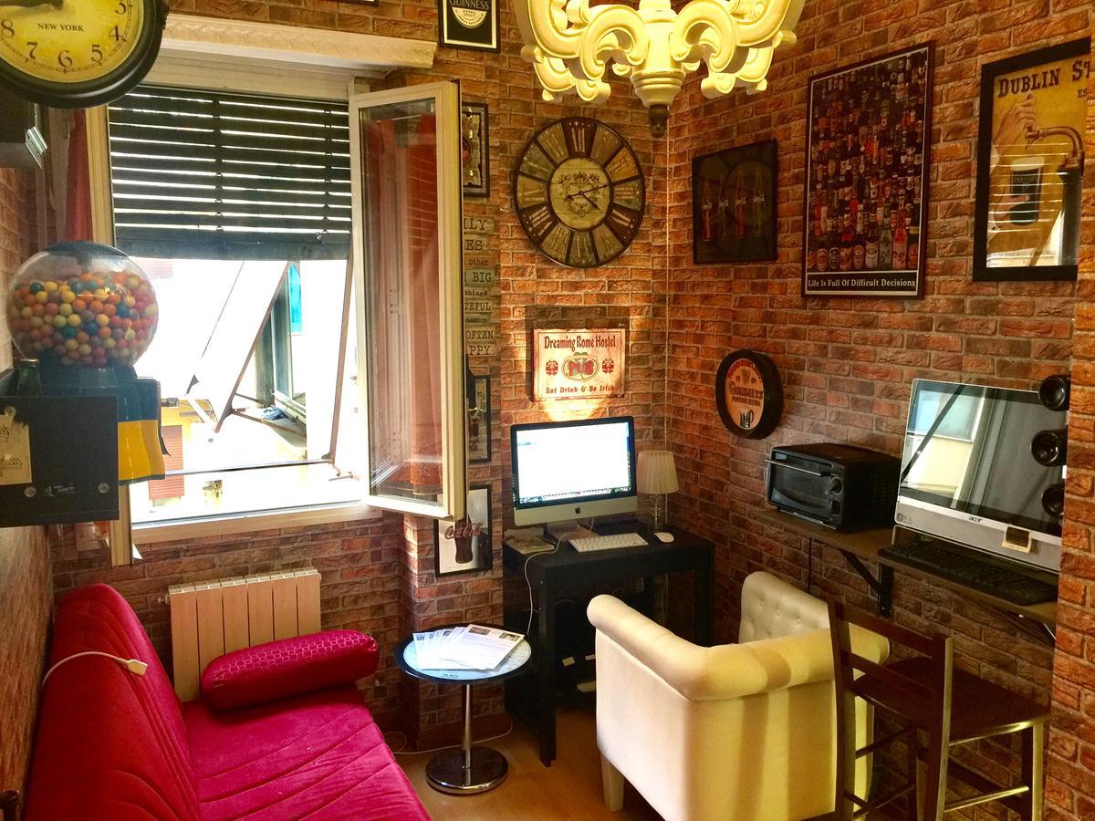 Dreaming Rome - Hostel Екстериор снимка