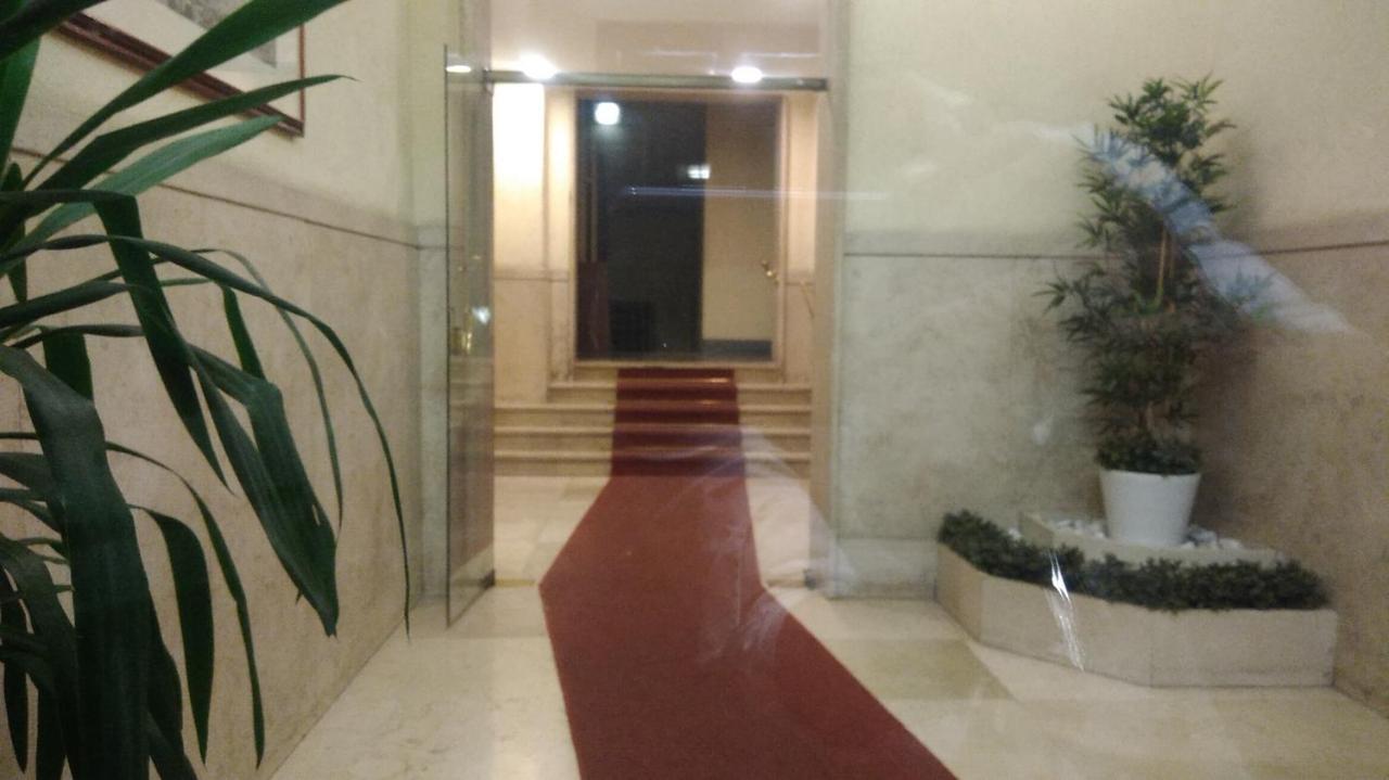 Dreaming Rome - Hostel Екстериор снимка
